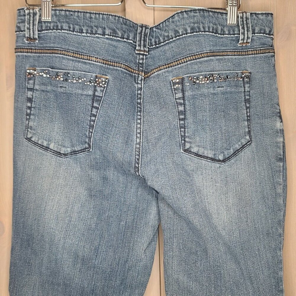 Faded Glory Jeans Womens Size 16 Blue Whisker Washout Denim Slim Straight Leg - Picture 11 of 12